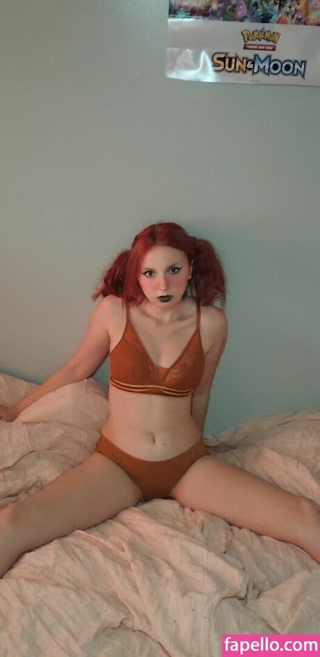 Jessicahenlo art star photos