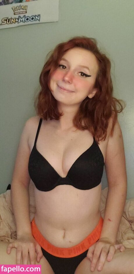 Jessicahenlo perfect star image