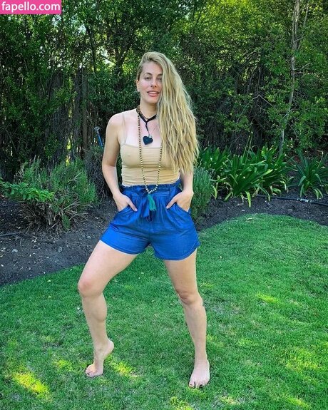 Cata Palacios model naked pictures