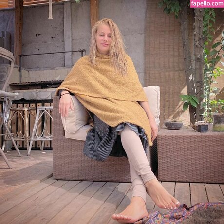 Cata Palacios art actress photos