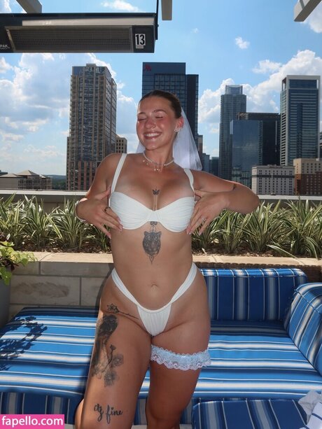 Esther Burden star hd image