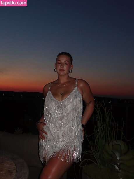 Esther Burden hot pornstar pictures