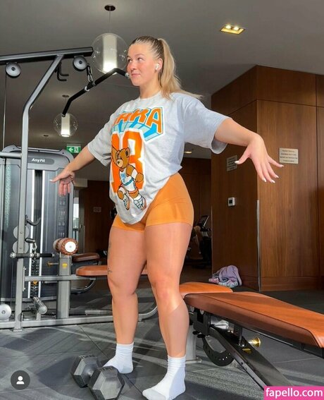 Esther Burden naked actress photos