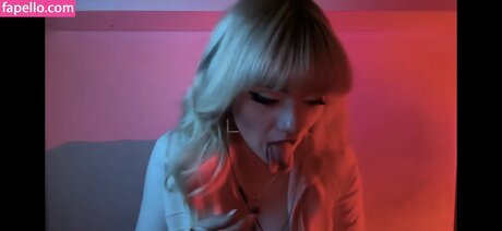 Emma s MySpace pornstar beautiful pictures