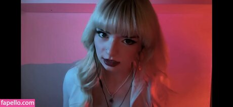 Emma s MySpace model art archive