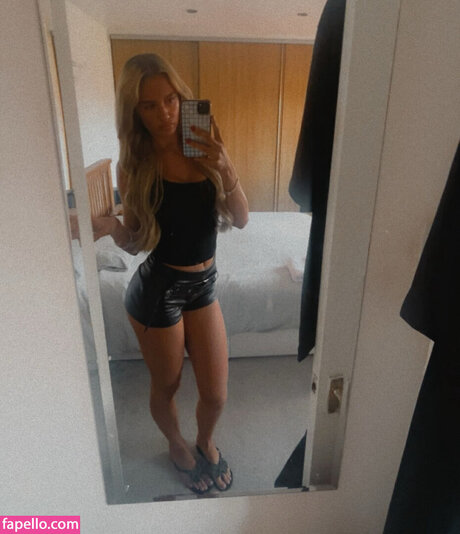 Bethany Webster exclusive model pics