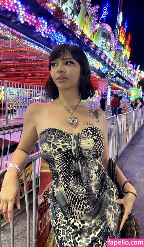 myshayla sexy pornstar photo