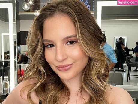 Sophia Valverde pornstar adult image