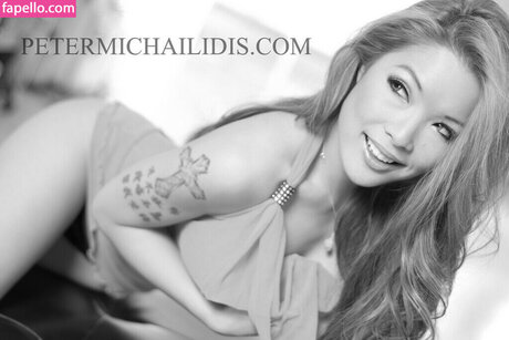 Stephanie Ly star photos