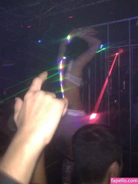 Stephanie Ly star sexy pics