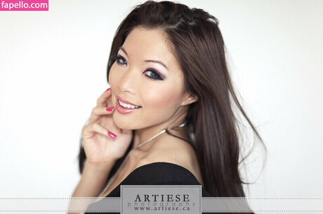 Stephanie Ly high quality star archive