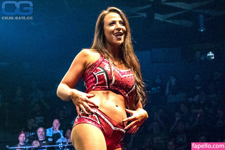 tenilledashwood top star picture