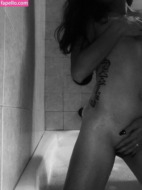 asian tattoos onlyfans nude images