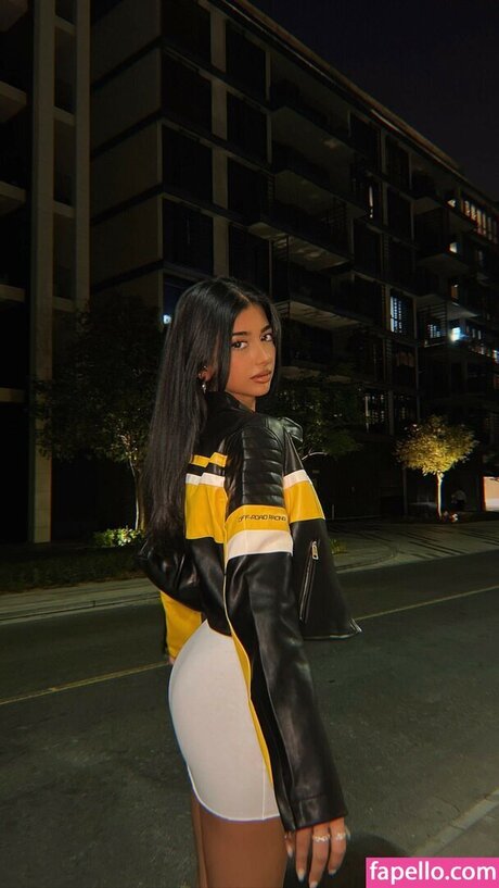 Iffat Marash adult star gallery