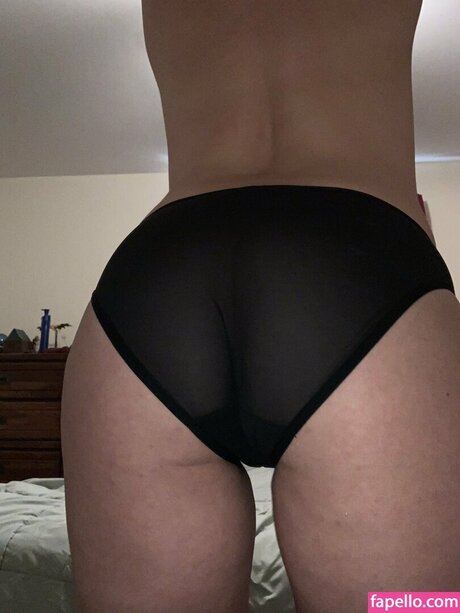 Abby Valezquez top model images