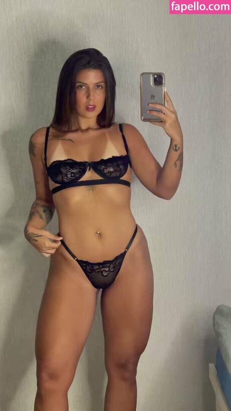 Cinthia Far as nice star photo