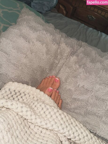 iam stphi nude model img