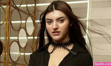 Julia James star gallery