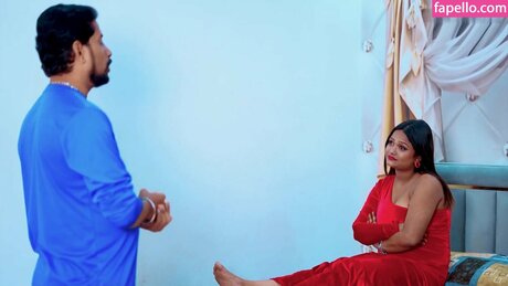 Nikita Bhardwaj erotic model img