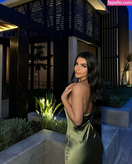 Zenoviajafar pornstar high quality images