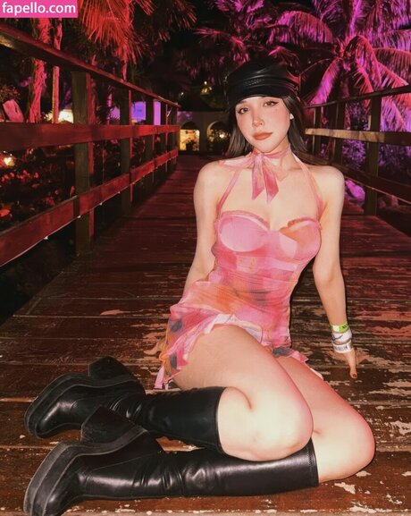 Bethcast pornstar nudes picture