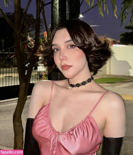 Bethcast star best photos