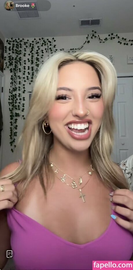 mirror selfie onlyfans beautiful xxx pic