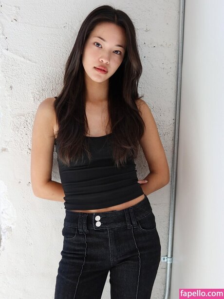 pregnant threesome onlyfans nude photos