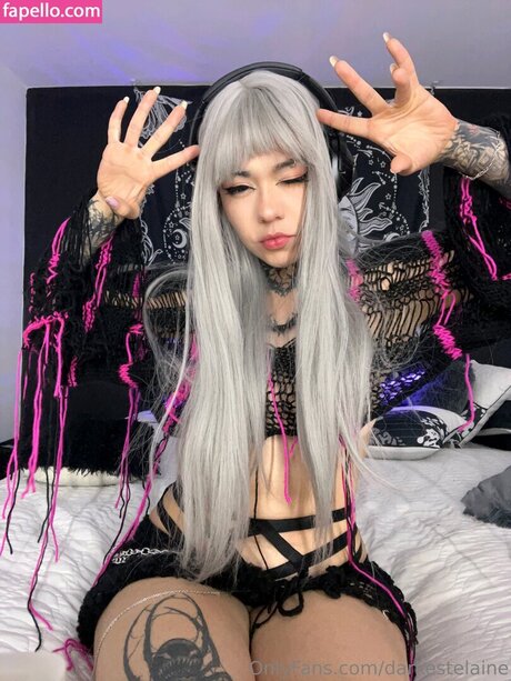 definitelylanie high quality model image