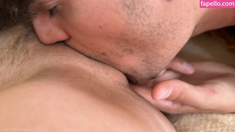 VibeWithMolly star art photos