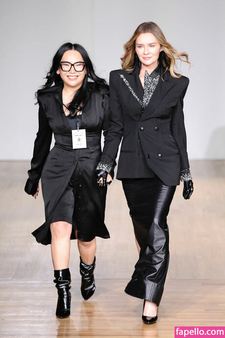 Anna Delvey star images