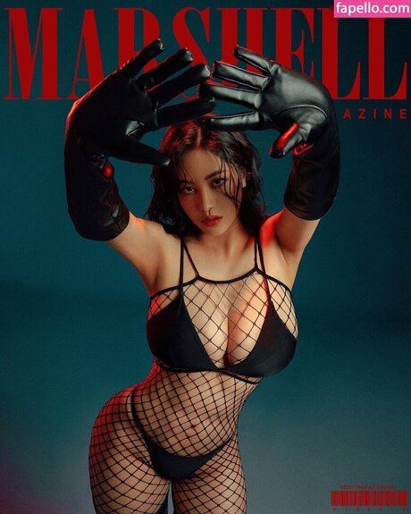 Tasha Young beautiful model photo