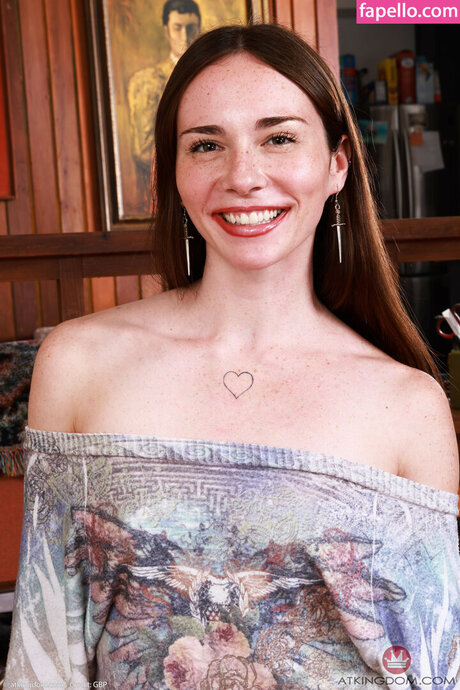 Tess Thompson pornstar exclusive pictures