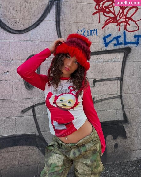 prymrr beautiful actress image