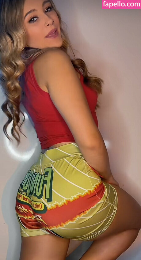 Kiara Louviere adult model archive