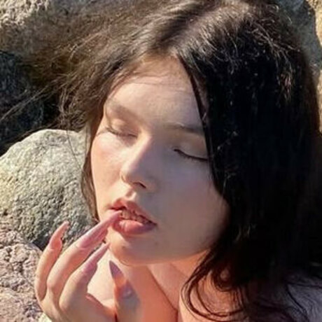 Evvoxi hot pornstar pics