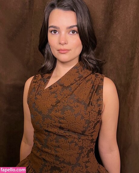 Brianna Hildebrand Photo Gallery