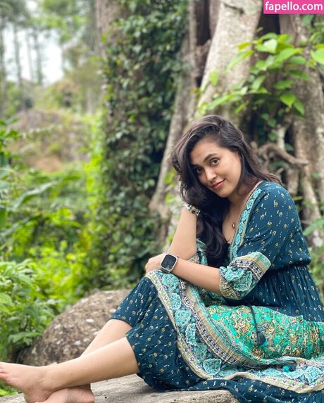 Mithu Vigil star naked photos