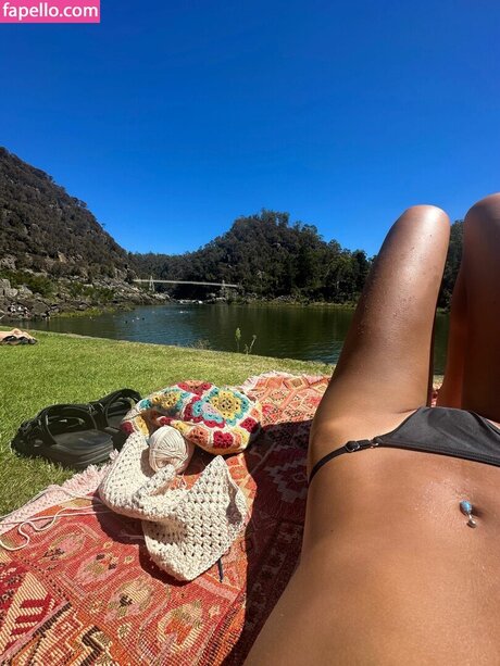 Req Cassadventures perfect actress pic