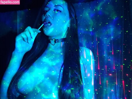 Eight Bit star pornographic pictures