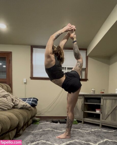 Quackme 124 art pornstar pictures