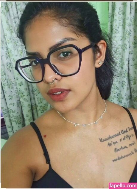 Aeileen Alexandra star pornographic images