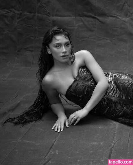 Luciane Buchanan star free img