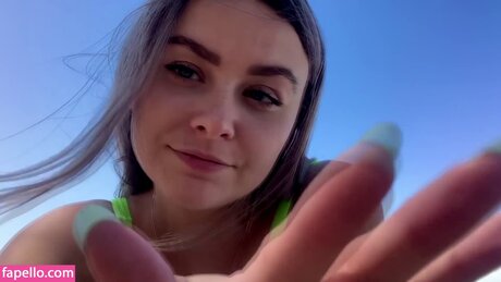 Simply Kel ASMR model erotic picture