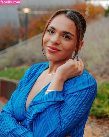 Amber Reacts model nudes pics