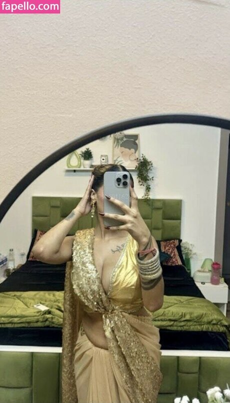 Shambhavi Singh star hot photo