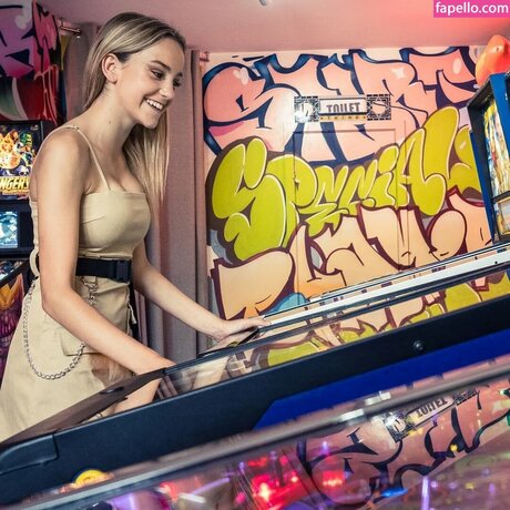 Nicola Crisa hot model photo