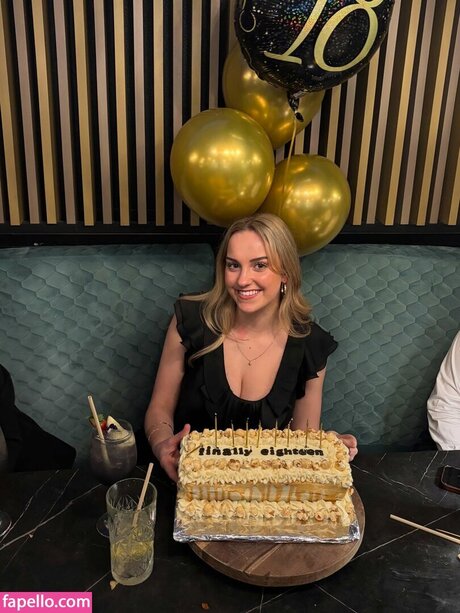 Nicola Crisa star erotic images