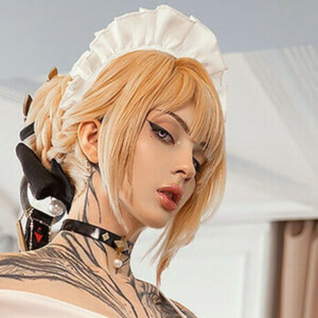 Xenon naked actress pics