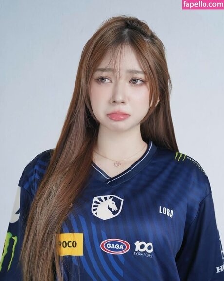 lauraziphora beautiful actress images